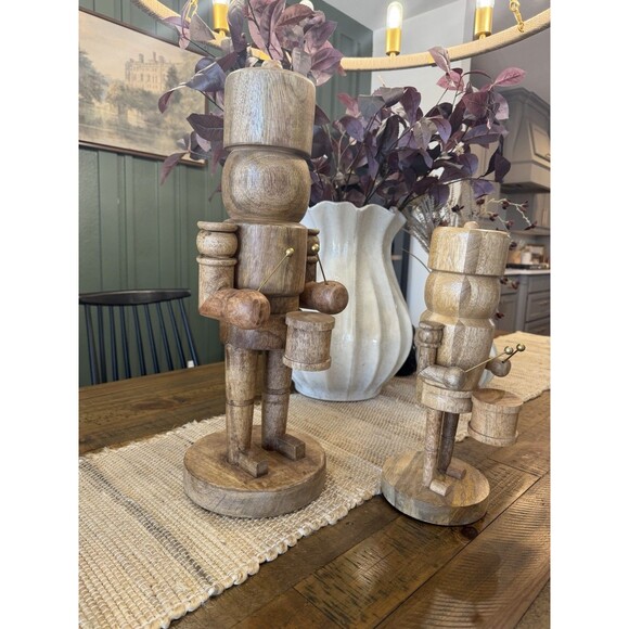 Set of 2 REAL Big Mango Wood Nutcrackers 20” & 14” – Pottery Barn Style NEW - Picture 3 of 8